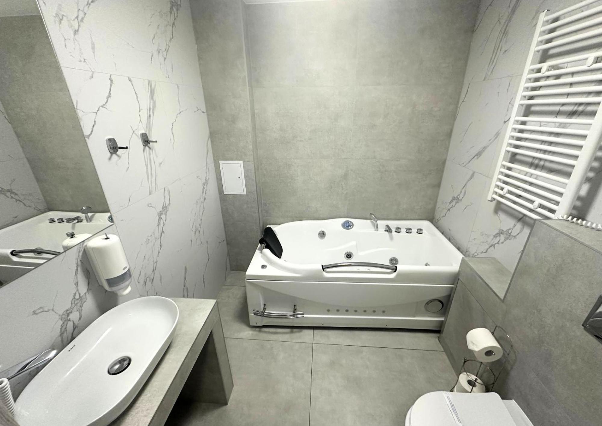 Miejsca Noclegowe W Arka Medical Spa Kołobrzeg Exteriör bild